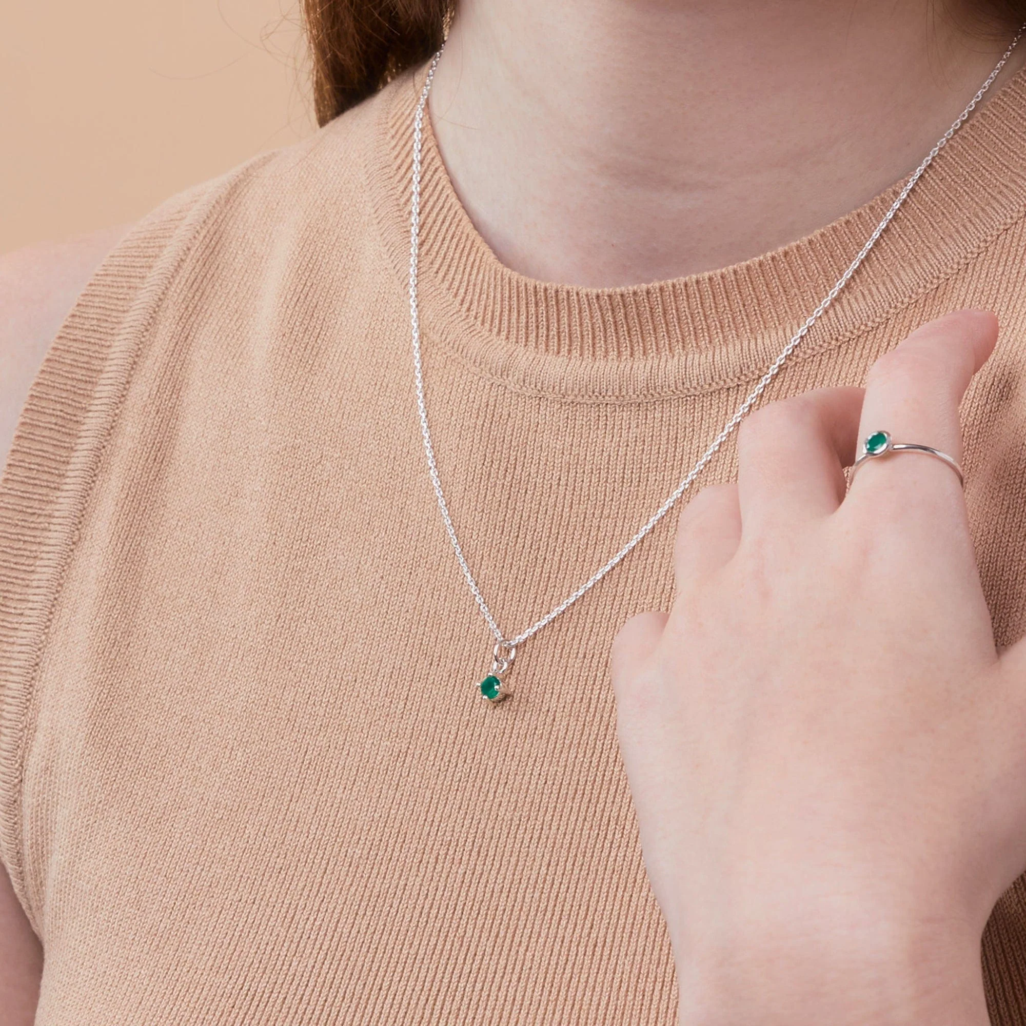 Aria Round Gemstone Necklace - Image 7