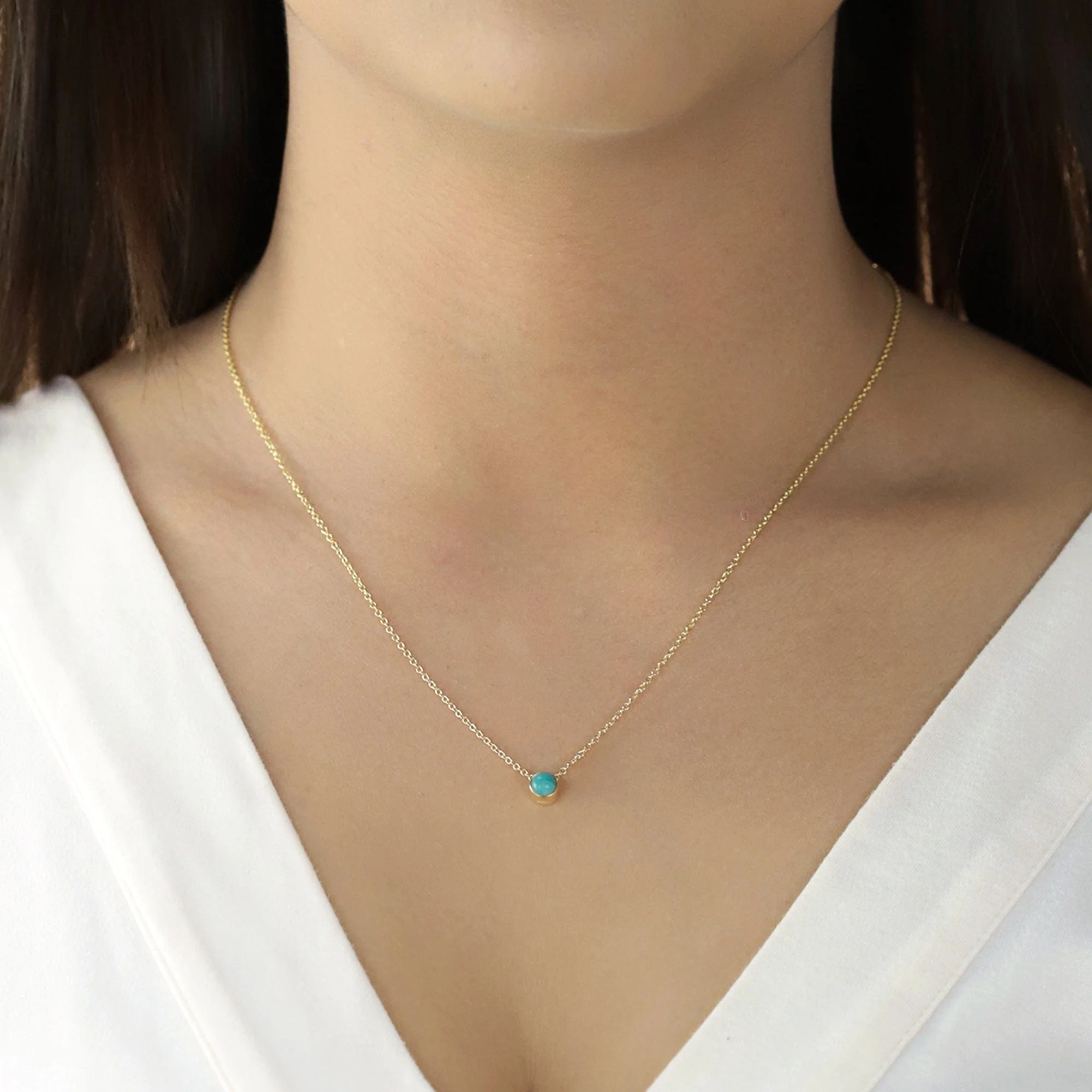 Belle Dot Pendant Necklace Gold - Image 2