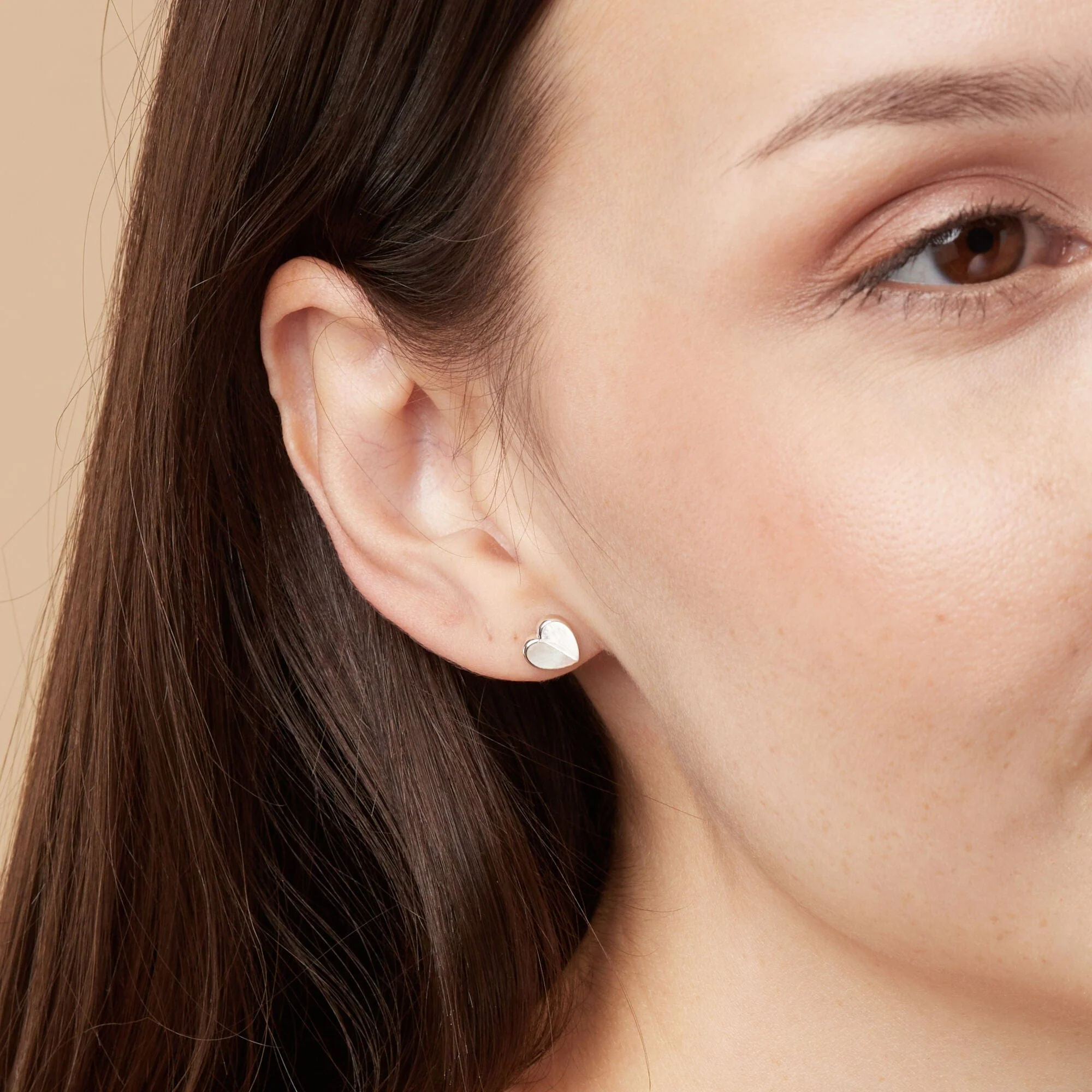 Belle Heart Studs with Half Stone - Image 5