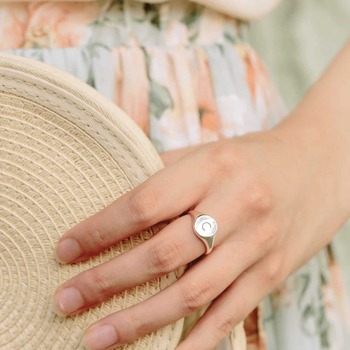 Belle Signet Ring - Image 5