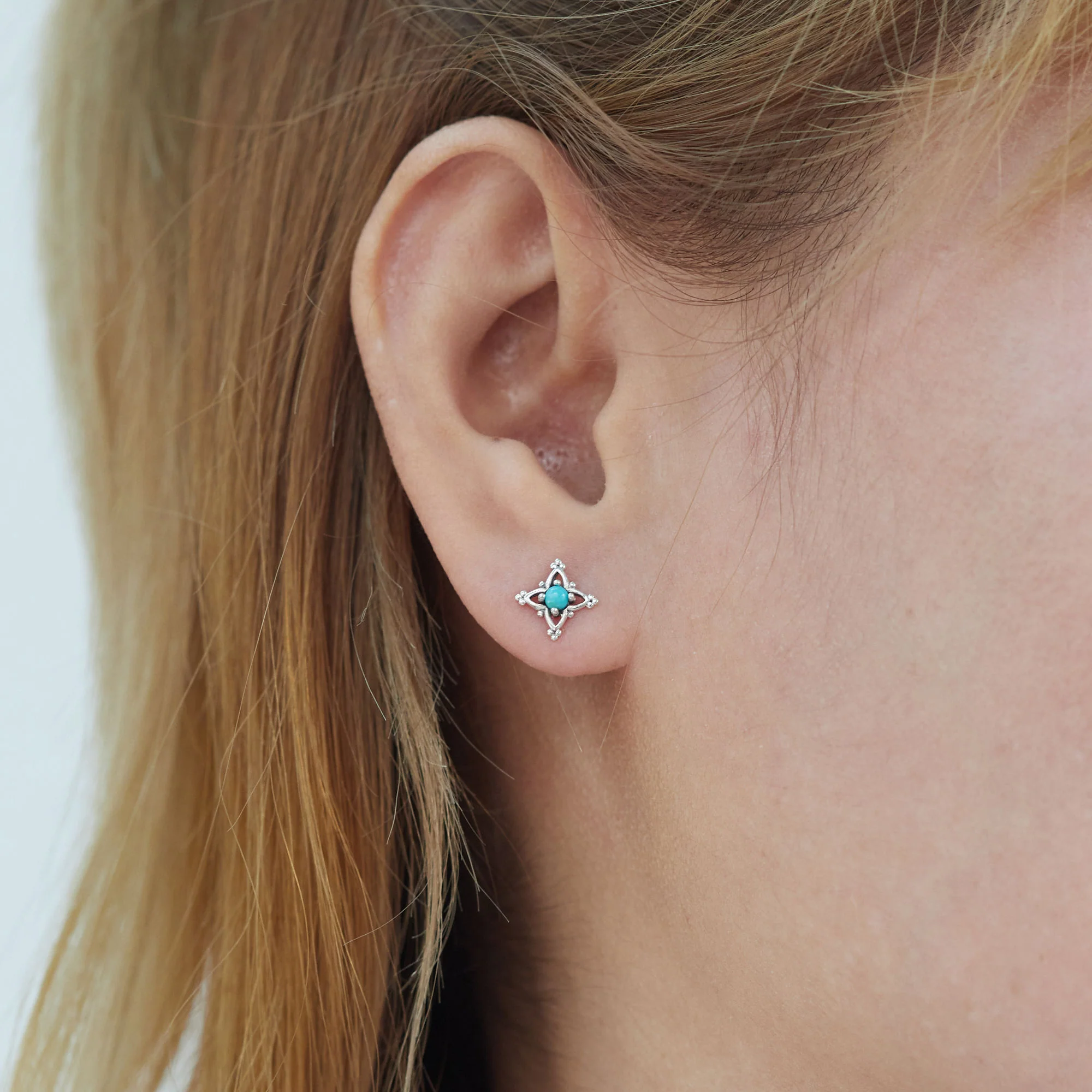 Bohemian Vintage Stud Earrings with Turquoise - Image 4