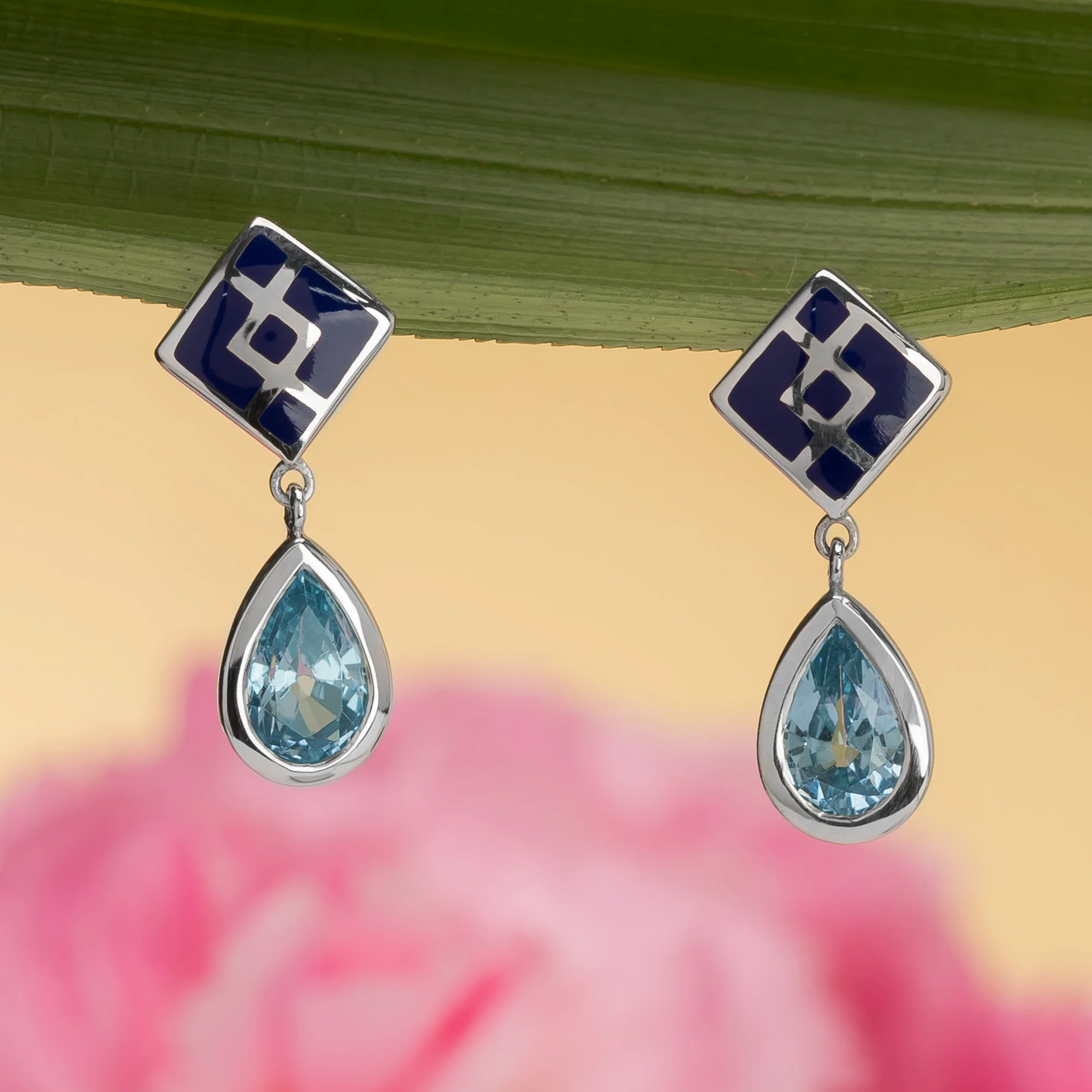 Clare Geometric Teardrop with Stone - Image 7
