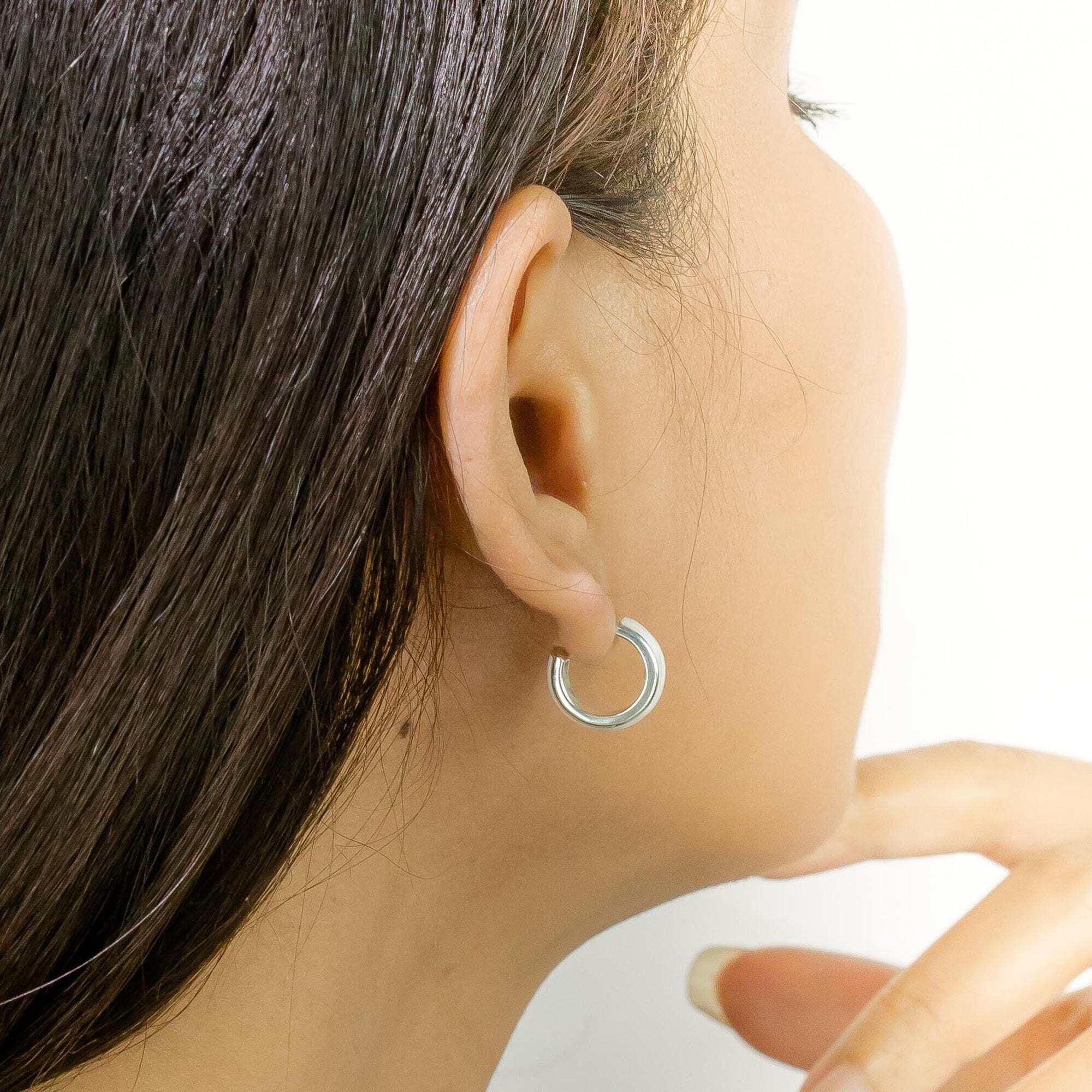Alina Cuff Hoops Earrings - Image 5