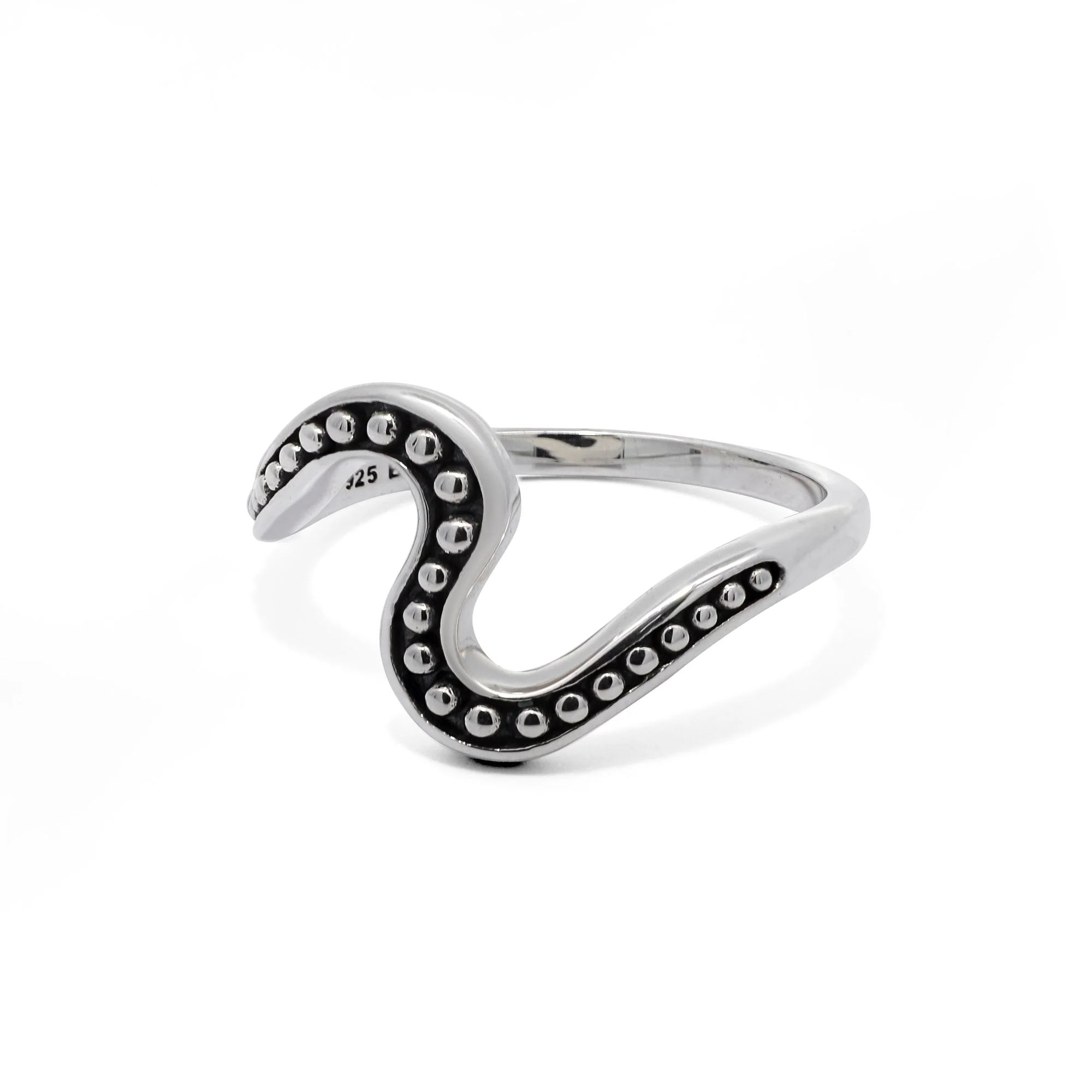 Dotted Wave Ring