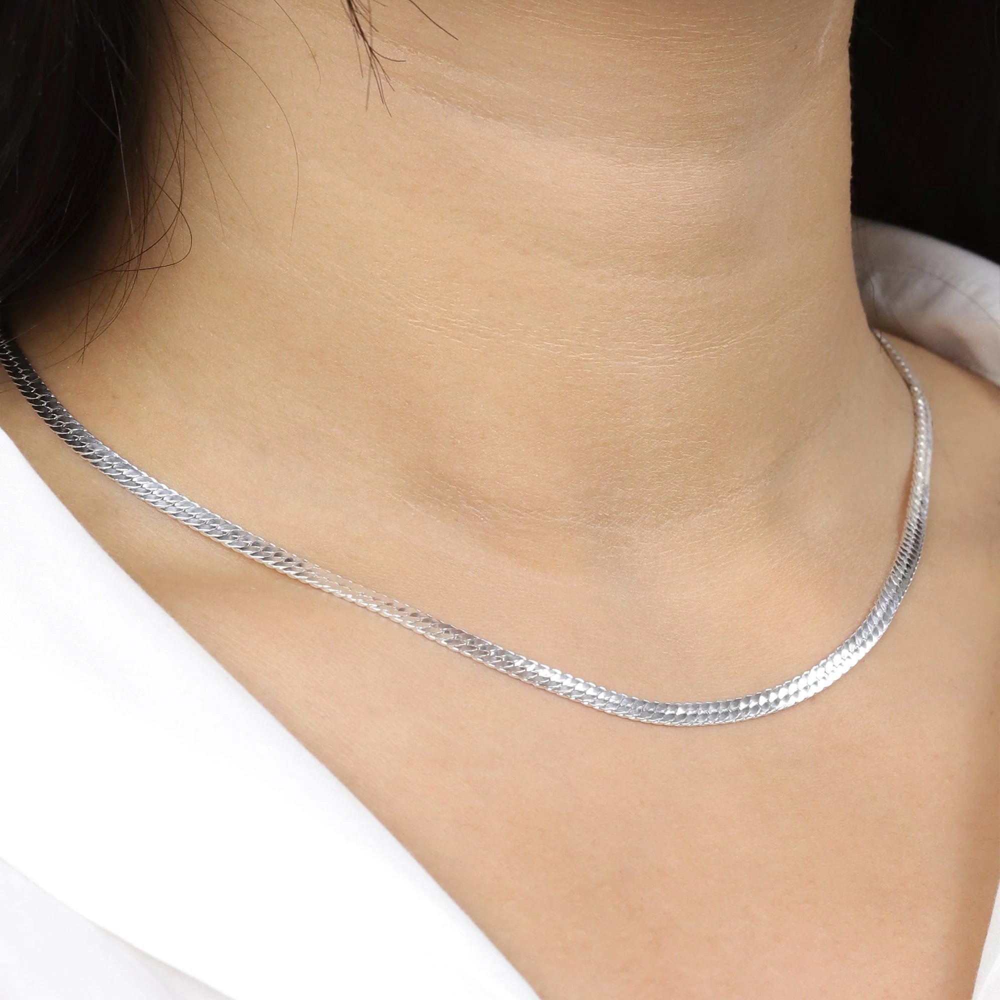 Herringbone Chain Necklace - Image 3