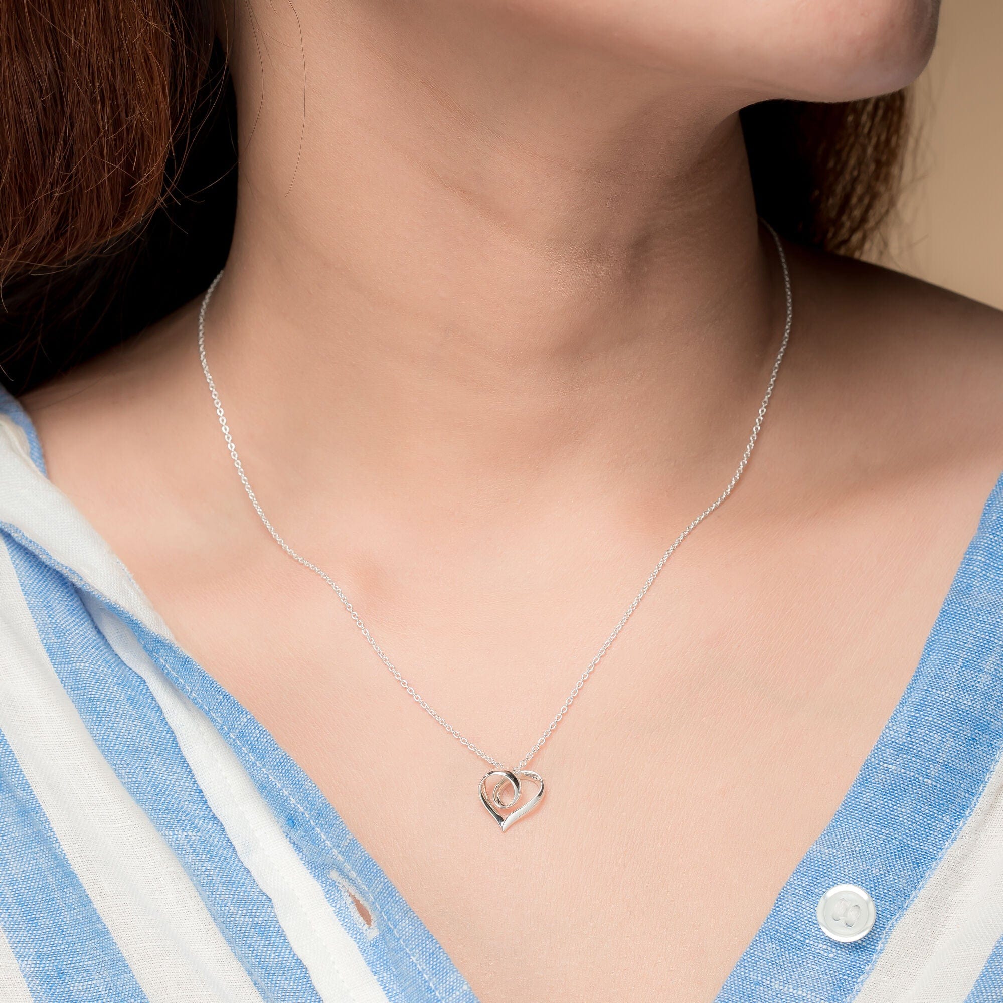Infinite Loop Heart Pendant - Image 2