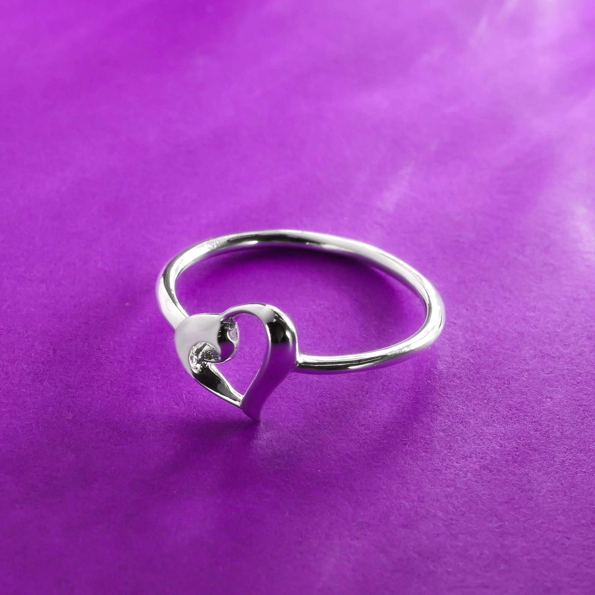 Infinite Loop Heart Ring - Image 4