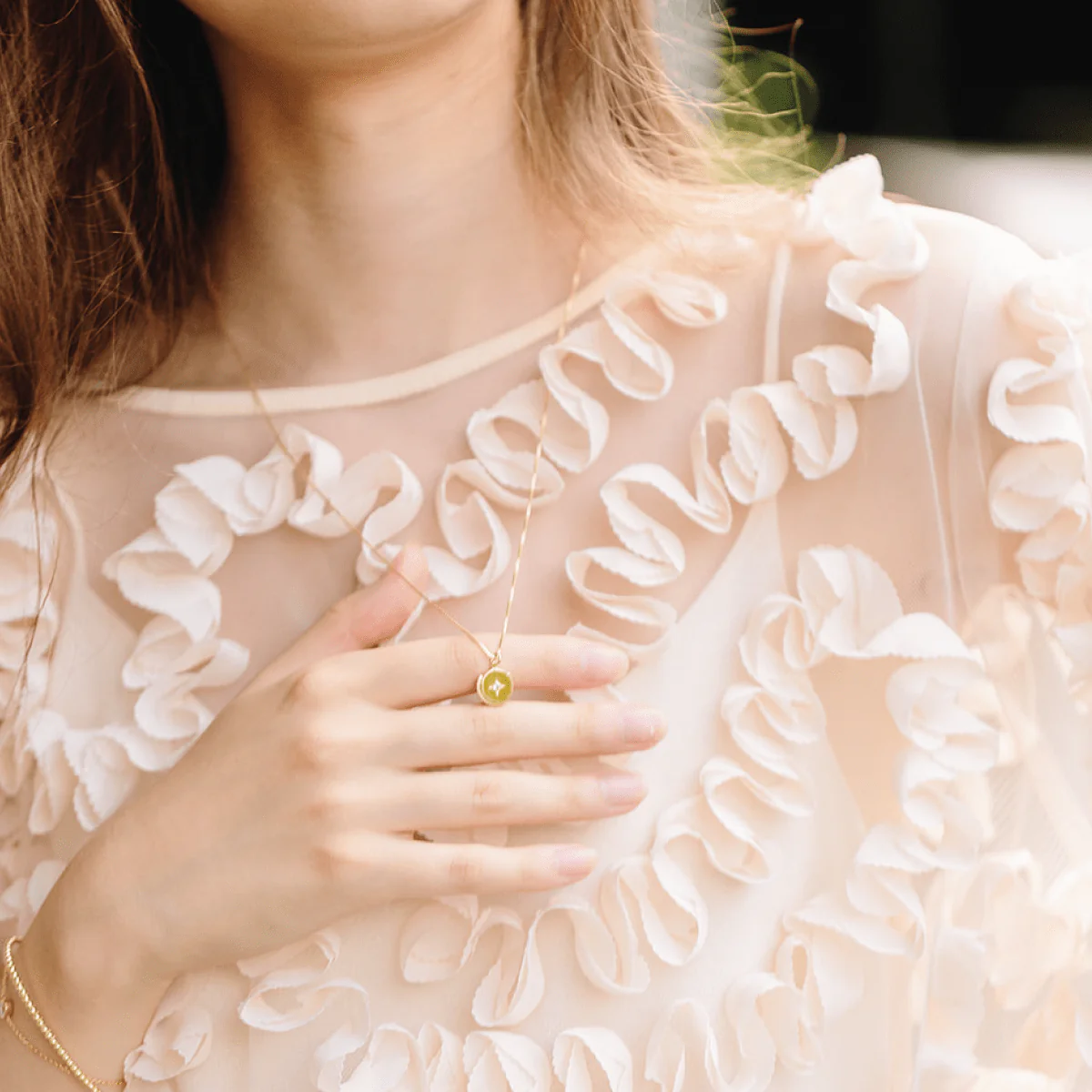 Isla Fan Necklace - Image 3