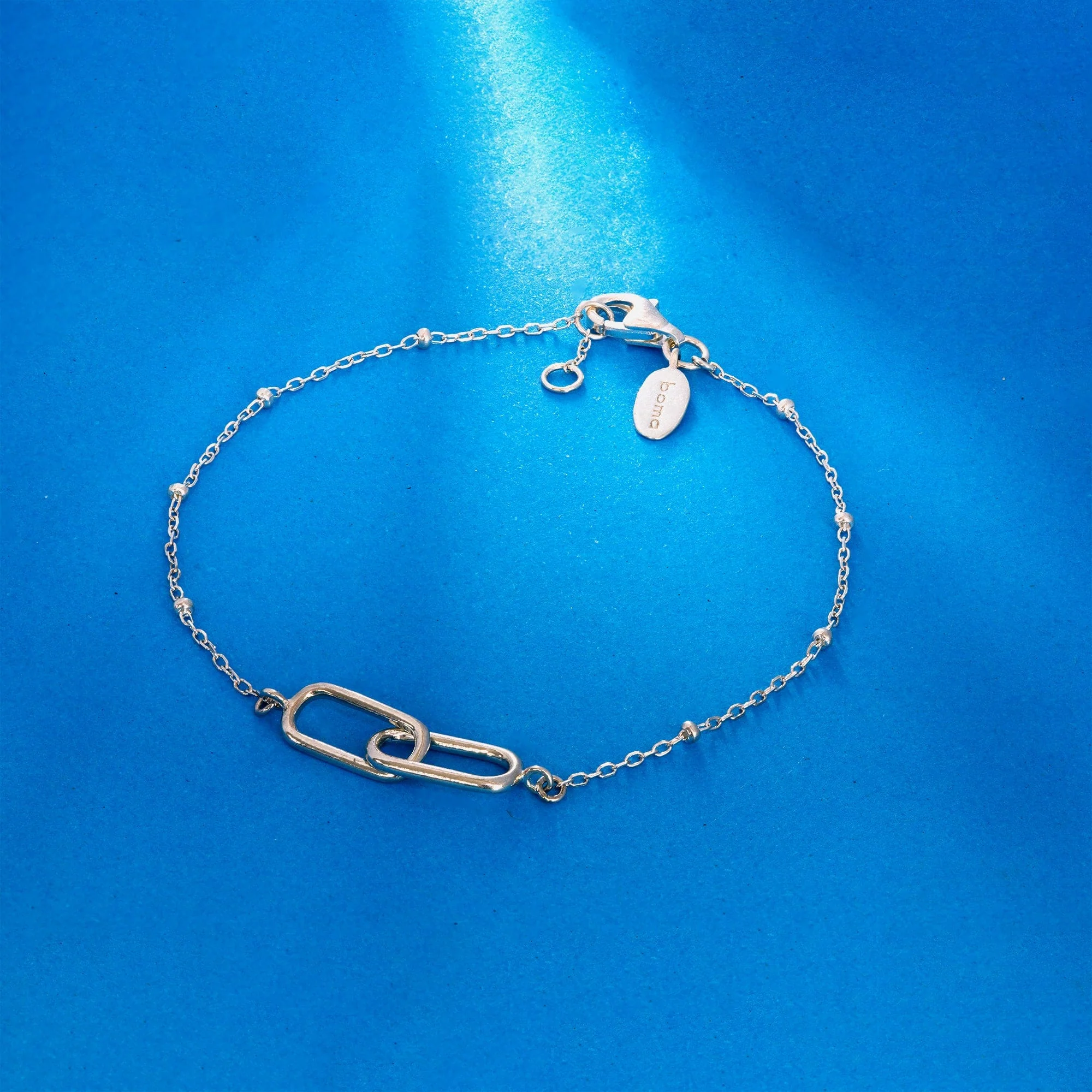 Interlocking Long Oval Link Bracelet with Bead Chain - Image 4
