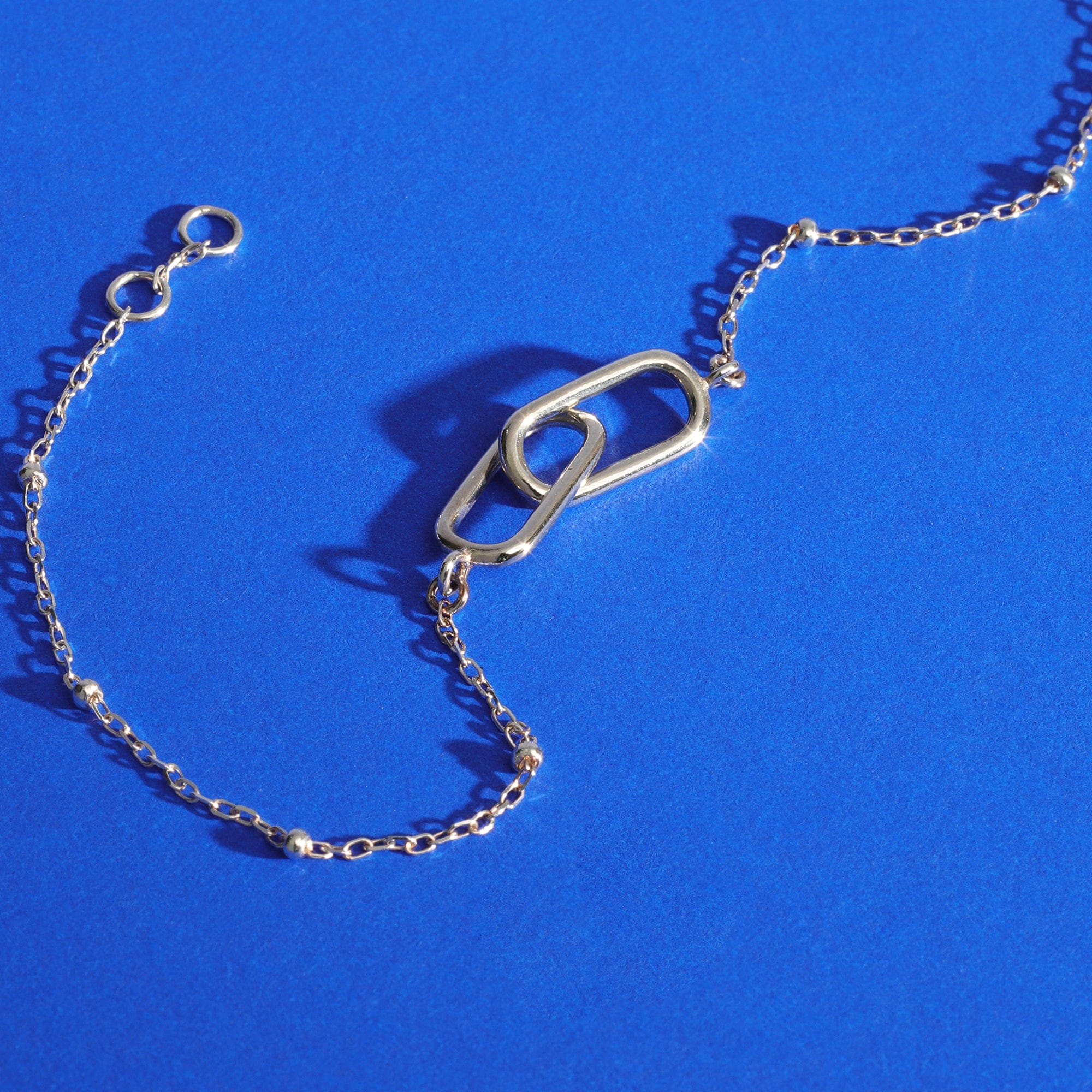 Interlocking Long Oval Link Bracelet with Bead Chain - Image 5