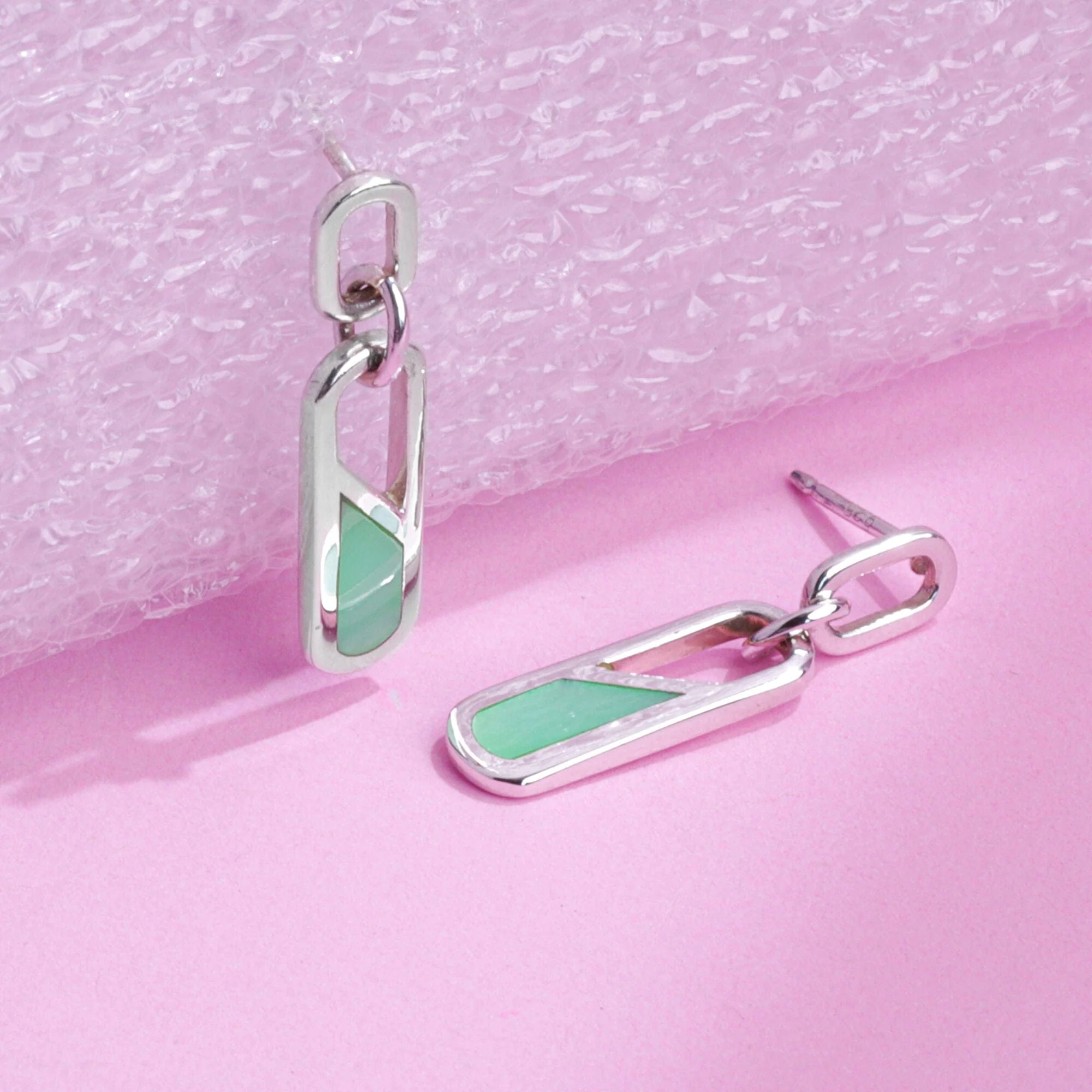 Open Chain Earrings with Stone - Image 3