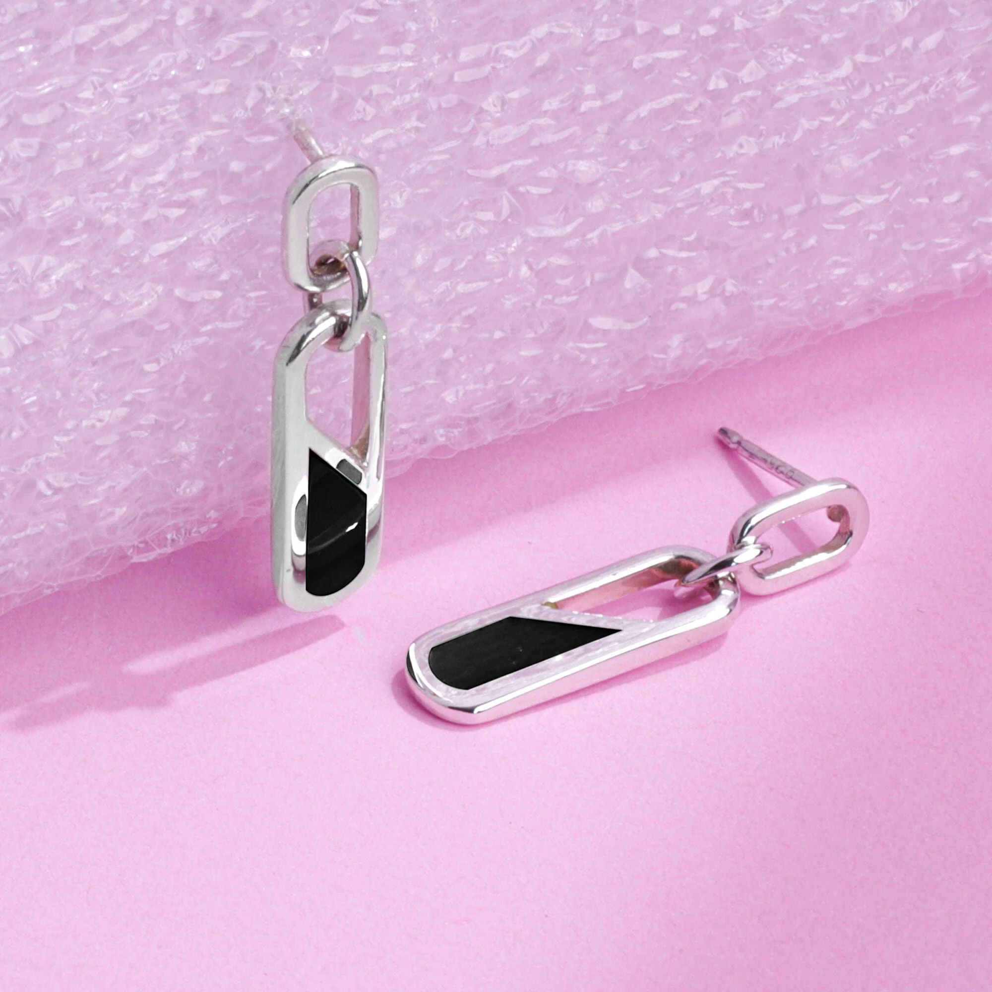 Open Chain Earrings with Stone - Image 7