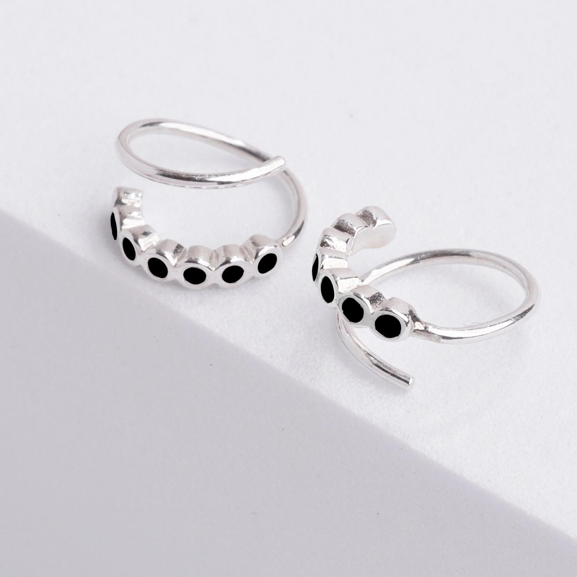 Minimalist Wrap Pull Through with Color - Image 8
