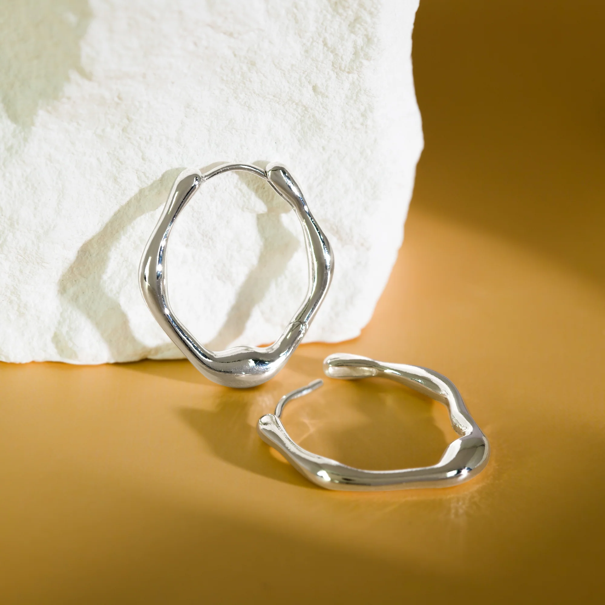 Organic Minimalist Large Huggie - Image 6