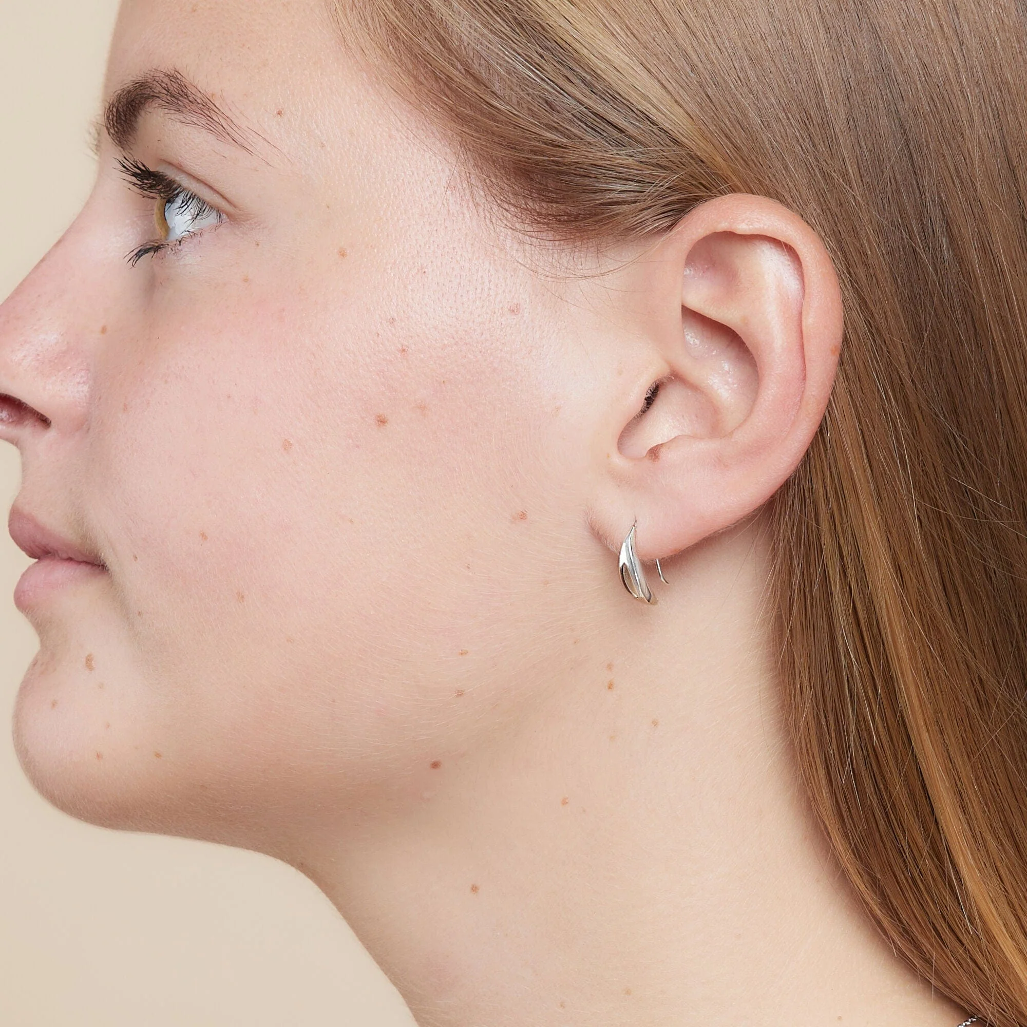 Organic Open Leaf Pull Through Hoops - Image 2
