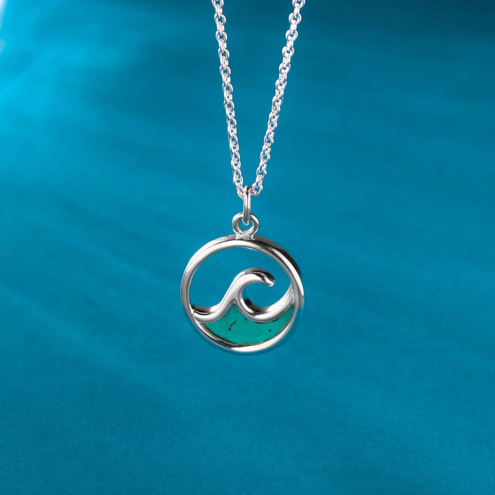 Outline Ocean Wave Necklace with Stone - Image 6