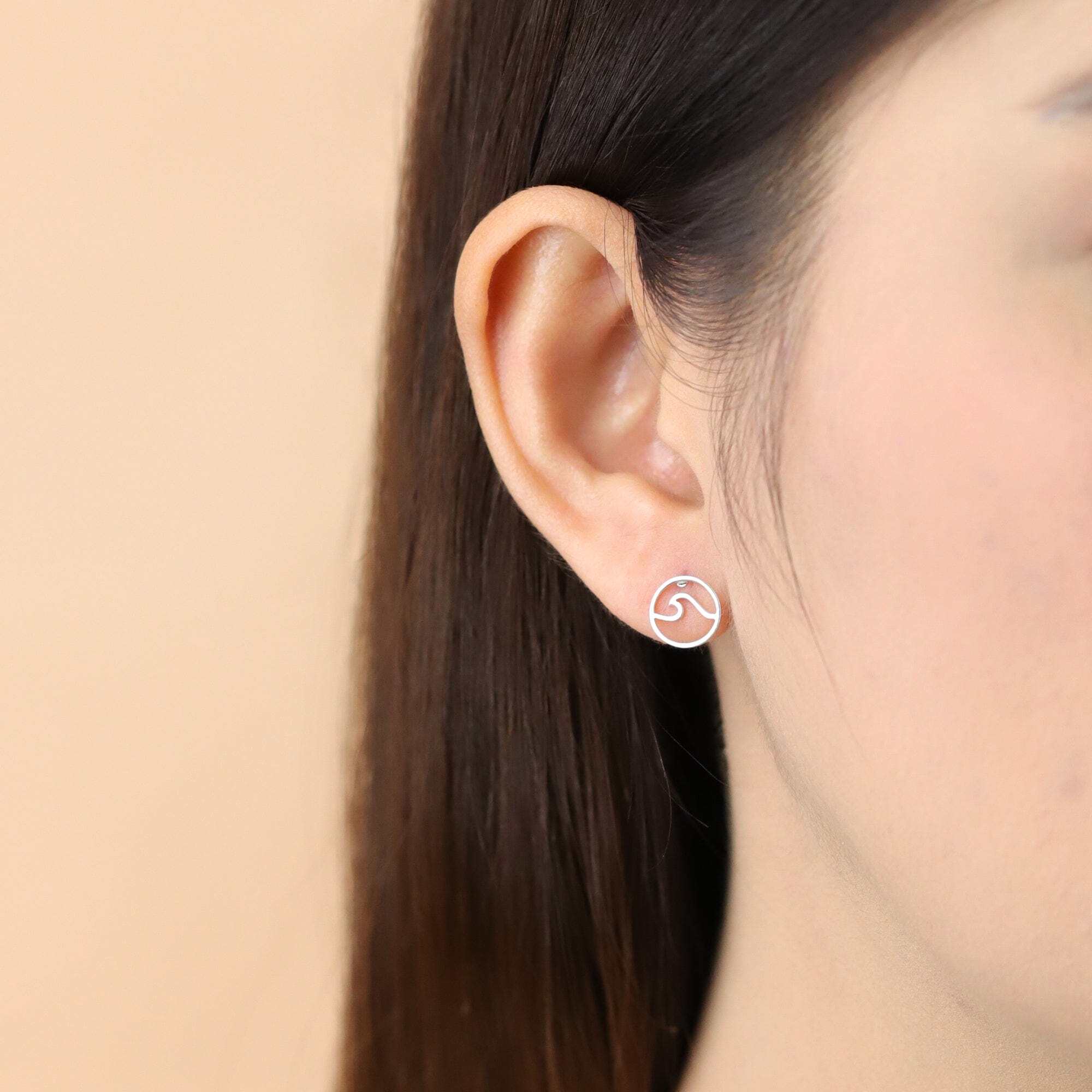 Zodiac Elements Wave Water Studs - Image 2
