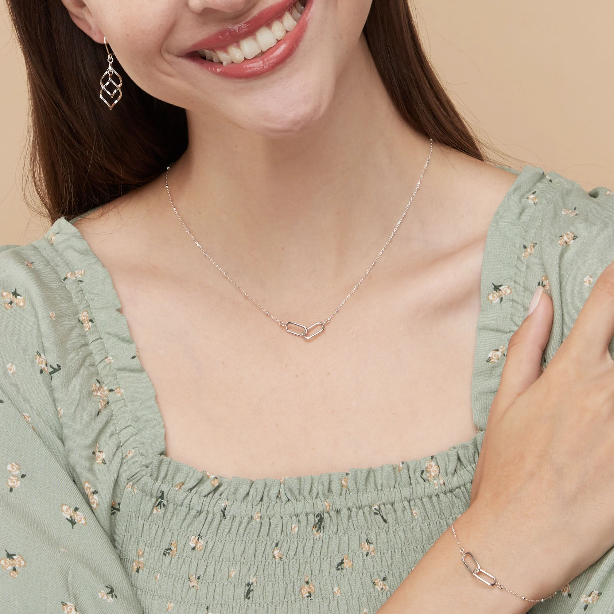 Spiral Ribbon Drop Dangle Earrings - Image 4