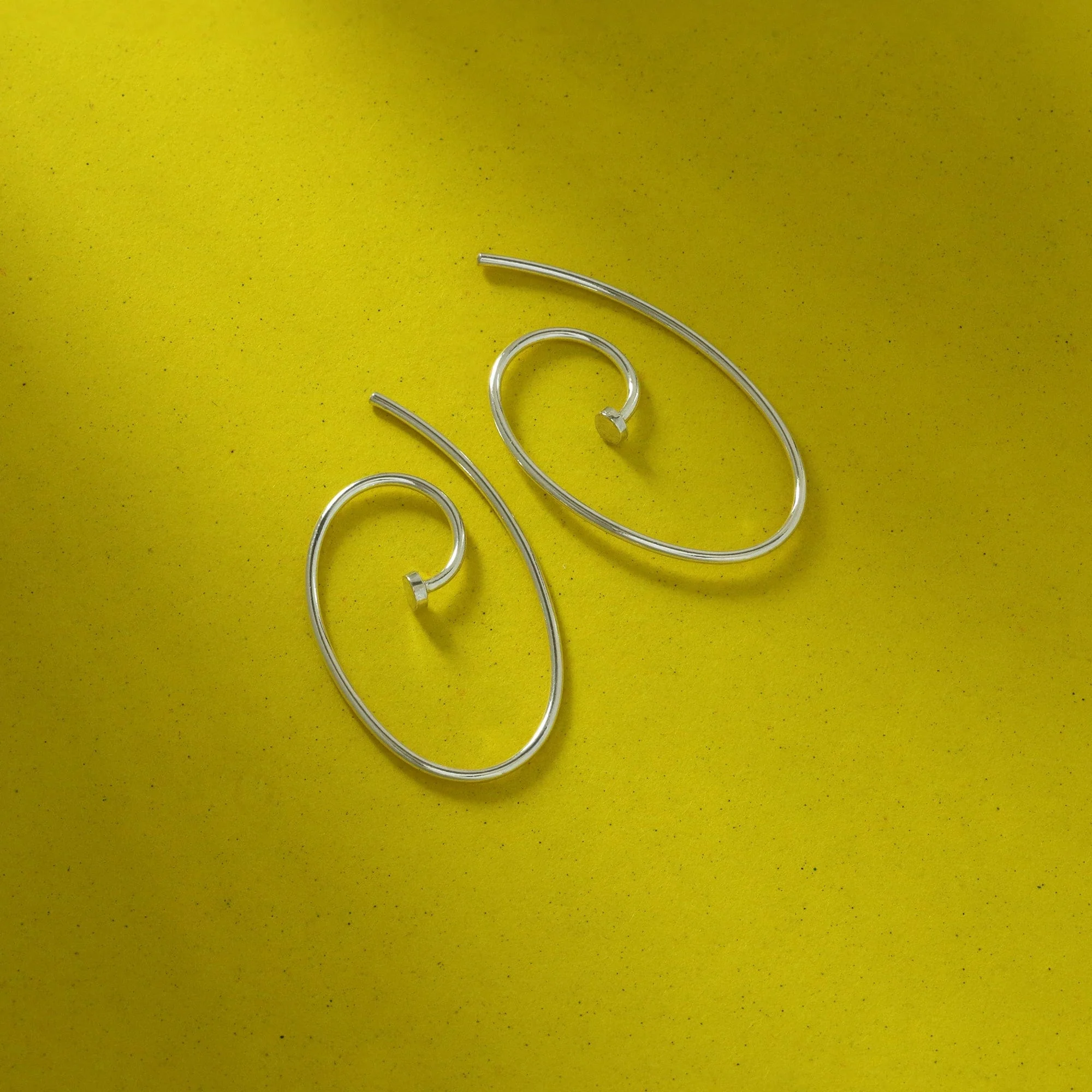Minimalist Spiral Pull Through Hoops - Image 5