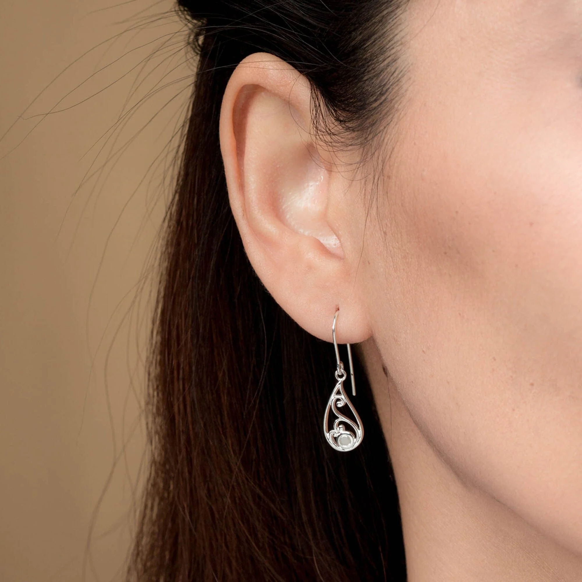 Teardrop Outline Gemstone Dangle Earring With Stone - Image 9