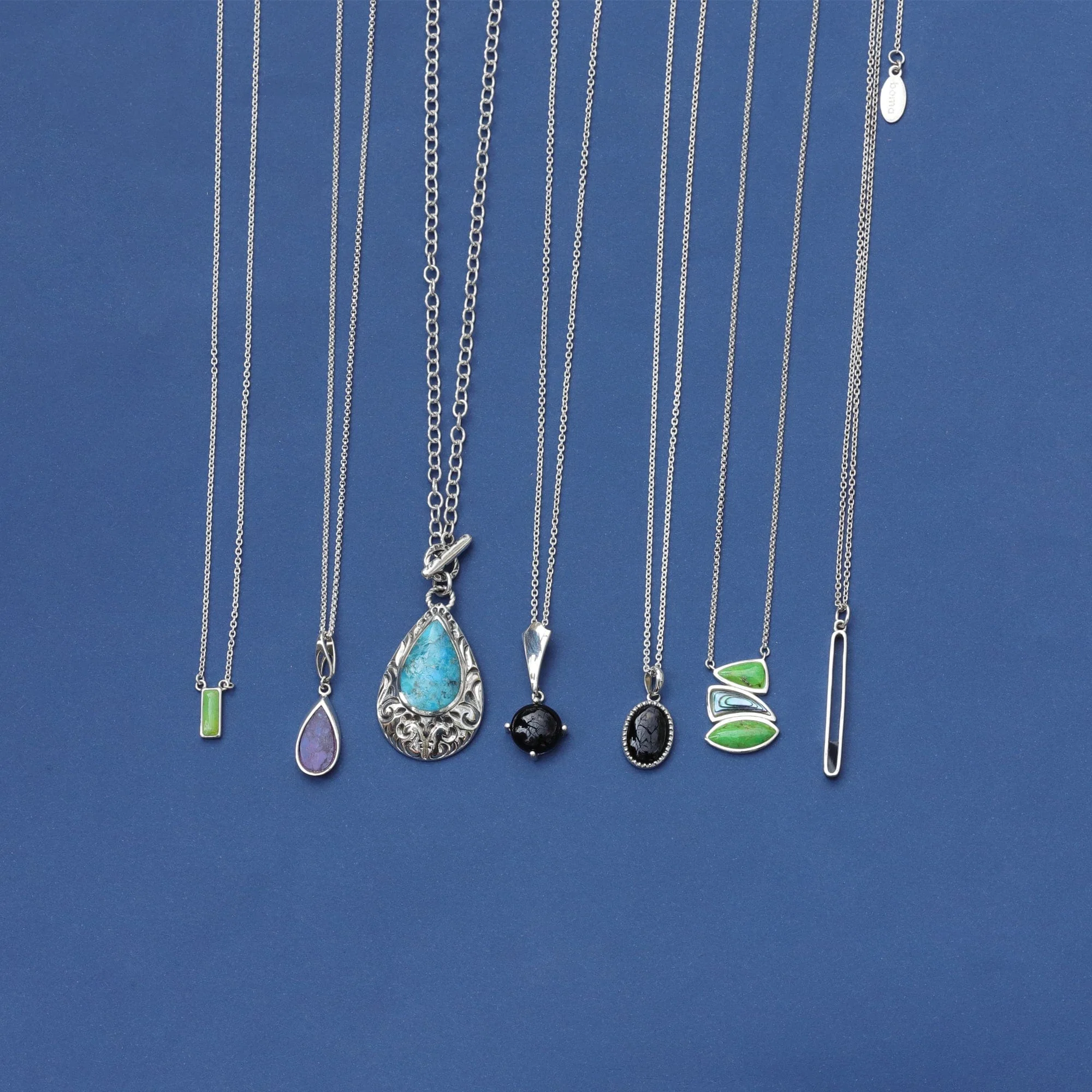 Three Stone Necklace - Image 4