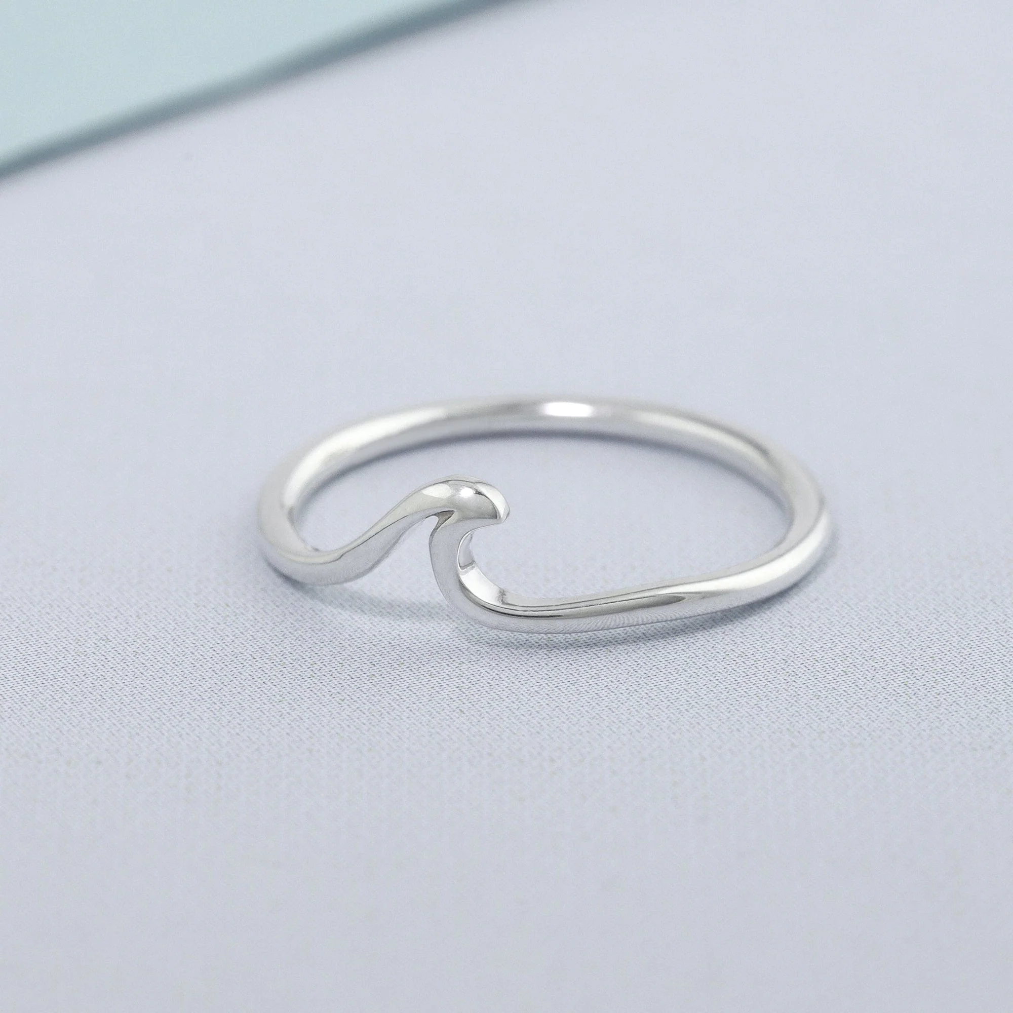 Water Wave Ring - Image 5