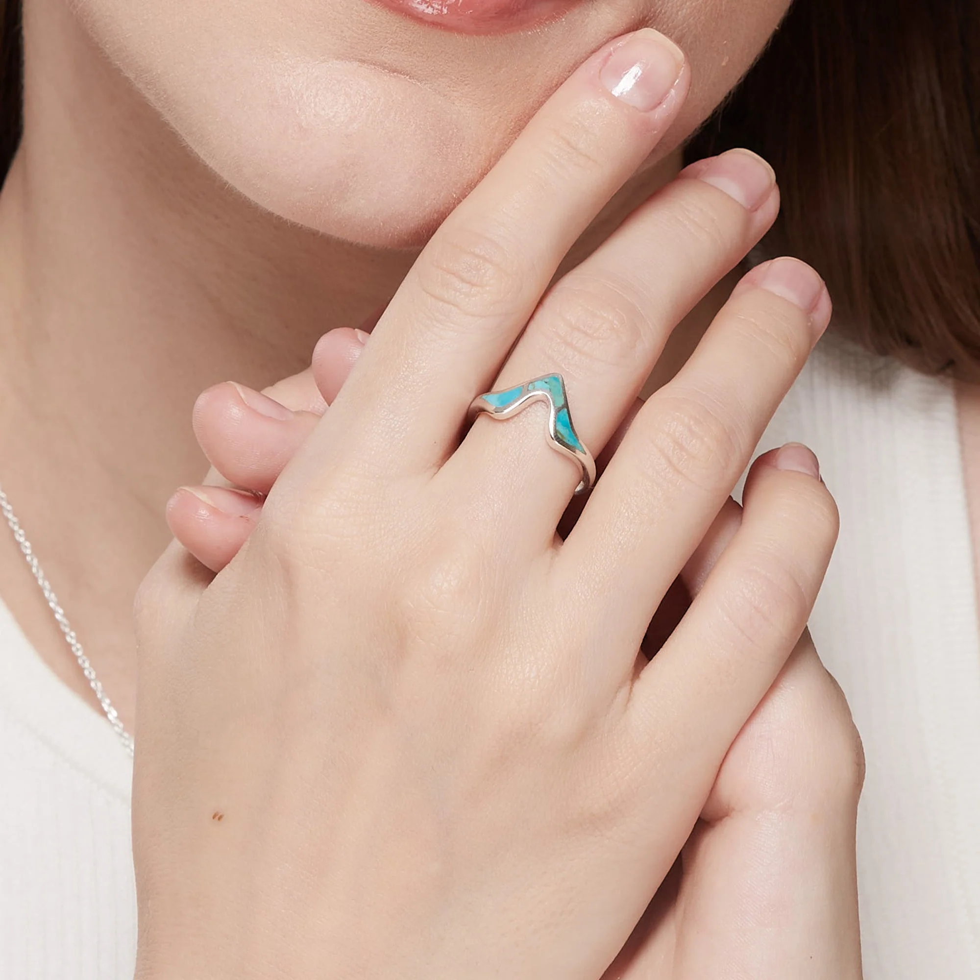 Wave Ring with Stone - Image 3
